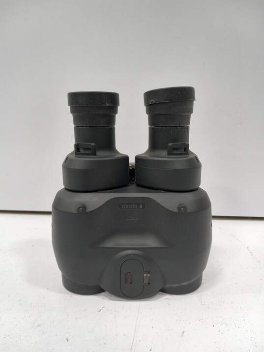 Canon 10x30 Image Stabilizer Binoculars w/ Case image number 3