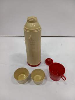 Vintage Thermos Vacuum Flask w/ Lid Red & Beige Model: 2402 alternative image