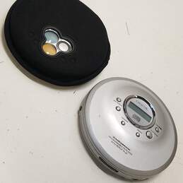 Bundle of 2 Assorted CD Players