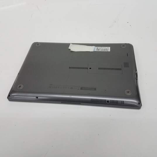 Samsung 700z Laptop image number 3