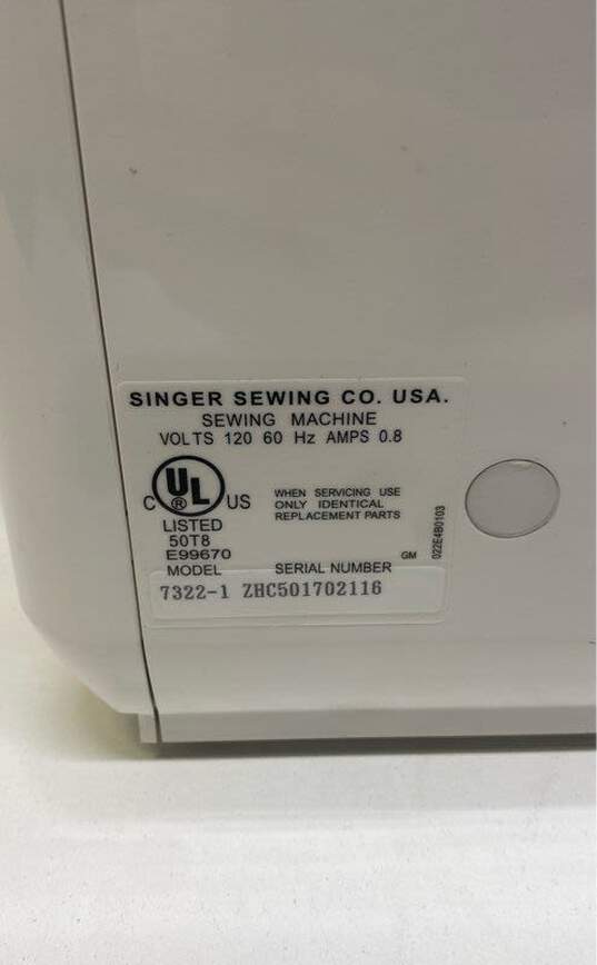 Singer Quantum Decor Sewing Machine 7322-1 image number 6