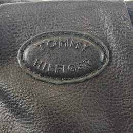 Tommy Hilfiger Women Black Handbag alternative image