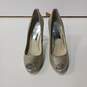 Women's Michael Kors Silver Glitter Open Toe Heels 7.5M image number 1