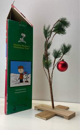 Charlie Brown's Christmas Tree alternative image