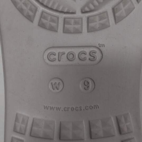 Crocs Women's Sloane Gray Embellished Sandals Size 9 image number 7