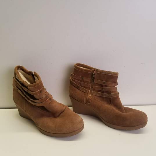 Bearpaw 1686W Glimmer Brown Suede Wedge Ankle Boots Shoes Women's Size 10 image number 3