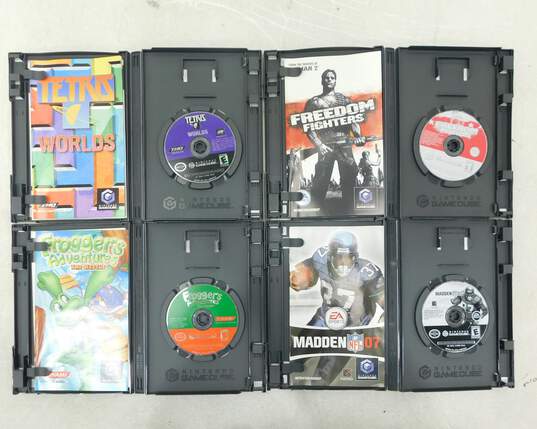 Nintendo Game Cube w/ 4 Games image number 7
