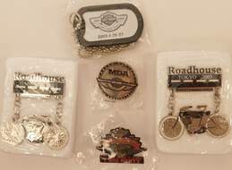 Harley Davidson Owners Group HOG 2003 100th Anniversary Tokyo Hamburg Pins & Dog Tag Necklace