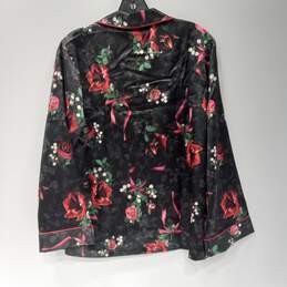 Victoria's Secret Satin Floral Print LS Pajama Top Size S NWT alternative image