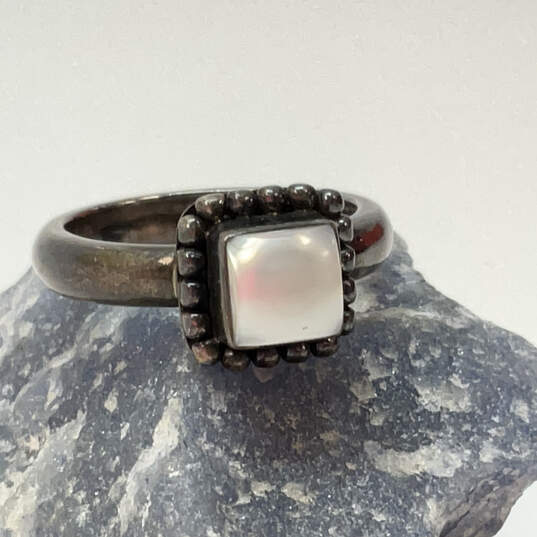 Designer Silpada 925 Sterling Silver Square Freshwater Pearl Band Ring image number 1