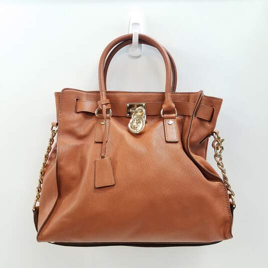 Michael Michael Kors Brown Leather Hamilton Tote Bag image number 1