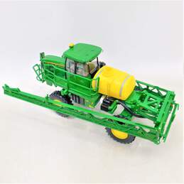 Ertl John Deere R4023 Self Propelled Sprayer Die Cast Tractor Big Farm Toy 1/16