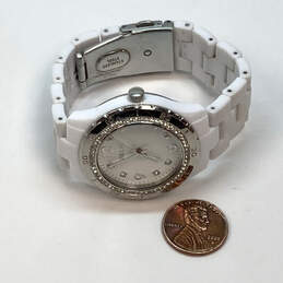Designer Relic ZR-11898 White Stainless Steel Round Dial Analog Wristwatch alternative image