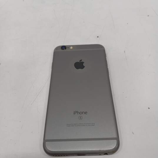 Apple iPhone Model 6s Cell Phone image number 4