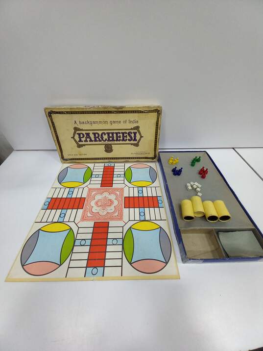 2PC Vintage Parcheesi & Royal Game of Sumer Board Games image number 2