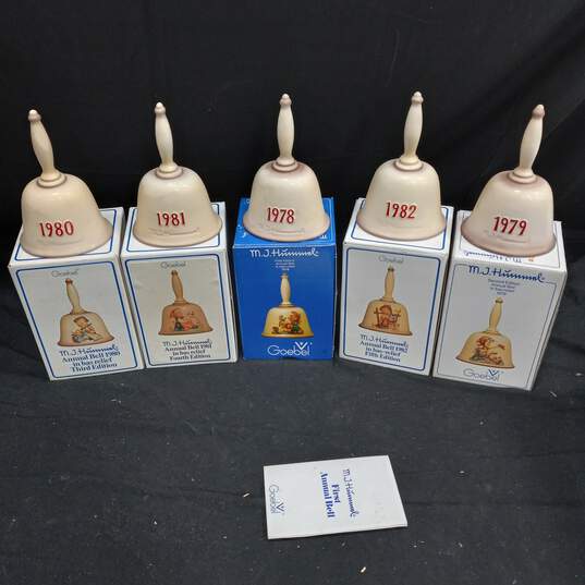 Vintage Bundle of 5 Goebel MJ Hummel Bells w/Boxes image number 2