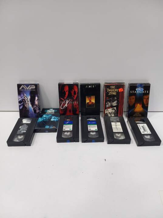Vintage Bundle of Ten Assorted VHS Movies image number 3