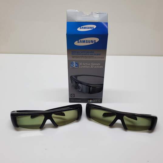 Pair of Samsung - 3D Glasses SSG-3100GB Untested For P/R image number 1