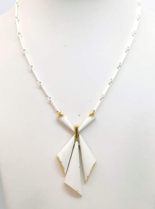 Vintage Crown Trifari Gold Tone & White Enamel Abstract Necklace 25.0g image number 4