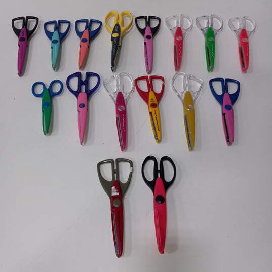 Craft Scissors Assorted 16pc Lot image number 1