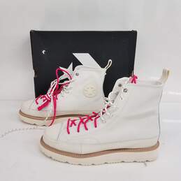 Converse Chuck Taylor Crafted Boot Size 10M/ 11.5W