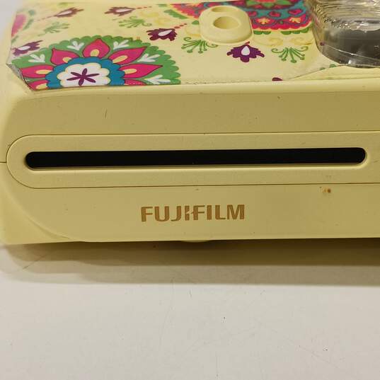 Fujifilm Camera  W/Case image number 7