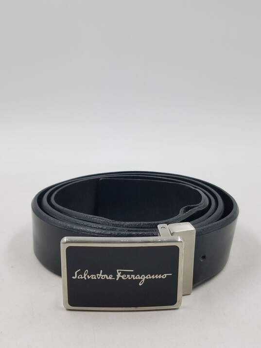 Authentic Salvatore Ferragamo Black Reversible Belt Men's L image number 1