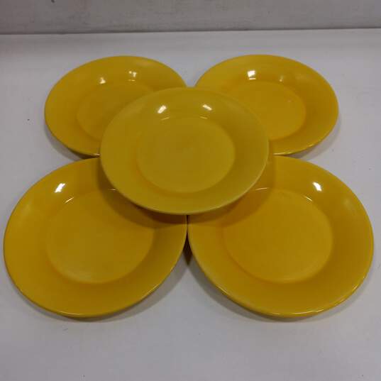 Bundle of 5 Pier 1 Imports Ceramic Yellow Dinnerware Plates image number 1