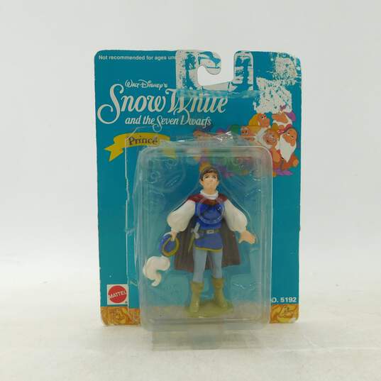 3 Snow White & The 7 Dwarfs Figures image number 3