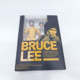 Bandai S.H. Figuarts Bruce Lee Game of Death Yellow Track Suit