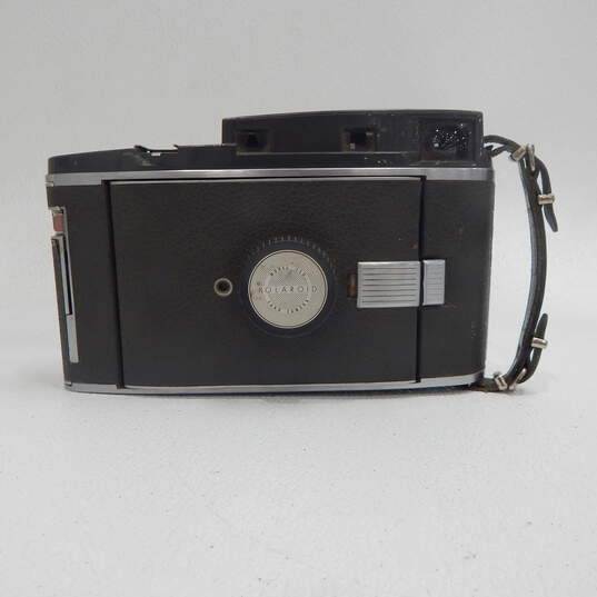 Vintage Polaroid Land Camera Model NO.150 With Hand Strap image number 1