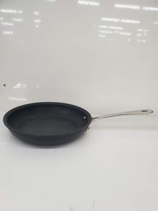 All-Clad 10 in Skillet Non Stick Fry Pan-Used image number 1