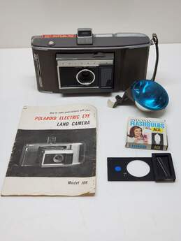 Vintage Polaroid Land Camera Model J66 w/ Case
