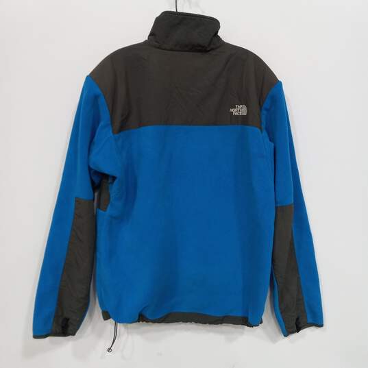 Men's Black & Blue North Face Jacket Size M image number 2