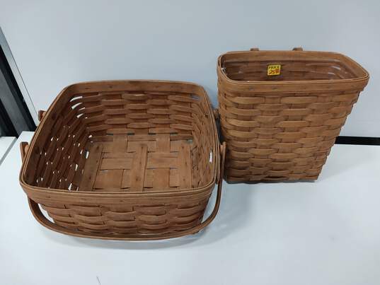 Bundle of 2 Assorted Longaberger Baskets image number 3