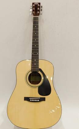 Yamaha Brand FD01S Model Wooden Acoustic Guitar w/ Soft Gig Bag