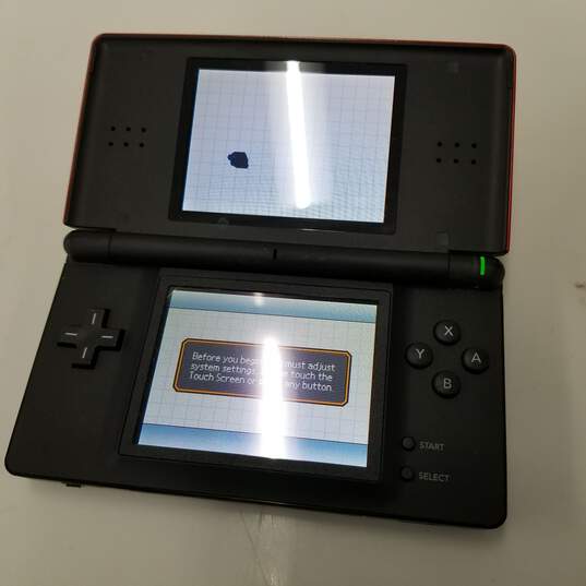 Red Nintendo DS Lite For Parts and Repair image number 1