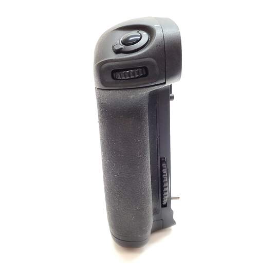 Vivitar VIV-PG-D610 | Powered Battery Grip for Nikon D610 image number 1