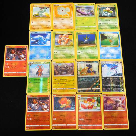 Pokemon TCG Huge 200+ Card Collection Lot with Vintage and Holofoils image number 3