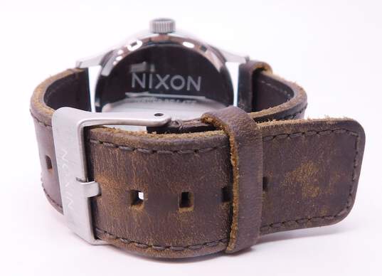 (G) Nixon The Sentry Leather Band Day Date Men's Watch 72.4g image number 6