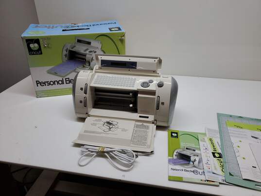 IOB Cricut CRV001 Untested P/R Personal Electronic Cutter Die-cutting Machine image number 1