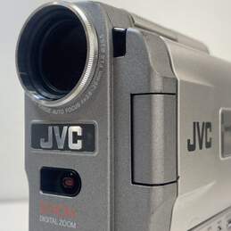 JVC GR-DVM5 MiniDV Camcorder alternative image