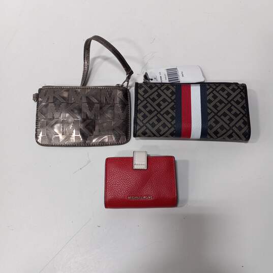 Michael Kors & Tommy Hilfiger Women's Wallets Assorted 3pc Lot image number 2