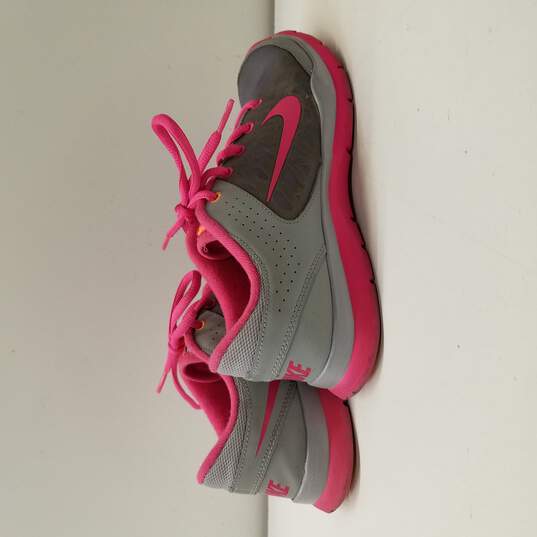 Buy the Nike Flex Trainer 3 Women Shoes Size 6.5 GoodwillFinds