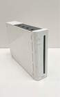Nintendo Wii Console W/ Accessories image number 2