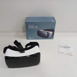 Samsung Oculus Gear VR Smartphone Headset