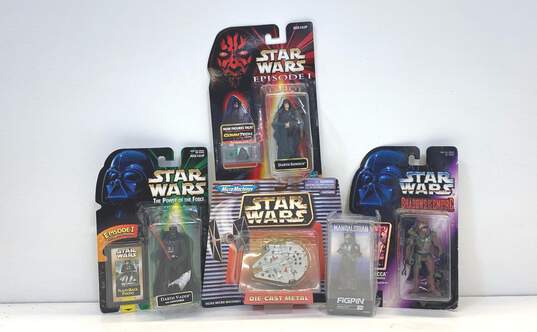 Star Wars Collectible Bundle Lot of 5 NIP image number 1