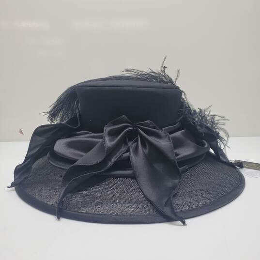 Elite Champagne Sunday Kentucky Derby Fascinator Hat In Black w/Bow Feathers image number 4