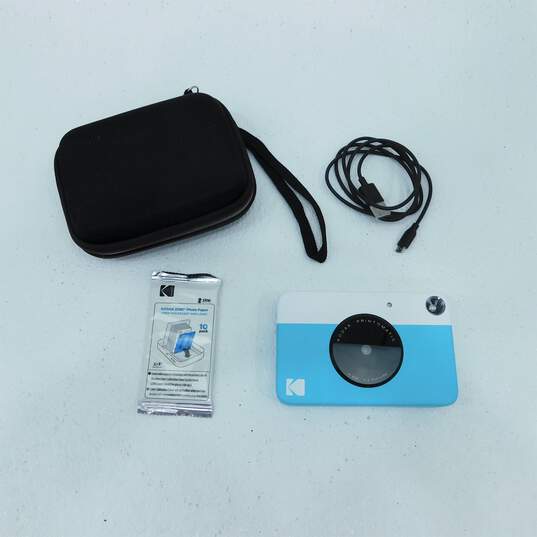 KODAK Printomatic Digital Instant Print Camera, Uses Zink 2x3Photo Paper, Blue image number 2