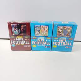 Vintage Bundle of 3 Assorted Score Football Trading Cards